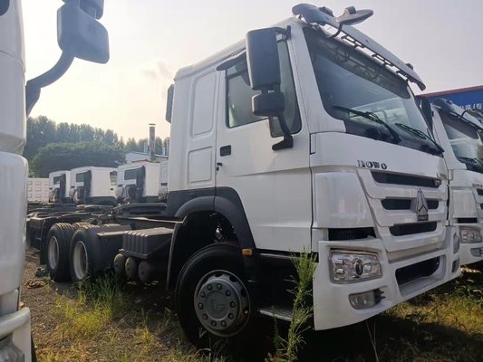 10 চাকা ব্যবহৃত ট্র্যাক্টর ট্রাক HOWO ট্রাক হেড 376-420HP টিউবলেস টায়ার ডিজাইন সহ