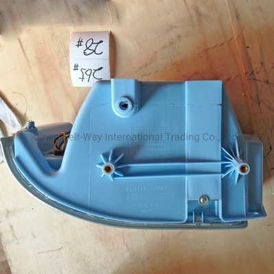 40cm*20cm*20cm প্যাকেজের আকার HOWO ট্রাকের হেডল্যাম্প Wg9716720002 আপনার সুবিধার জন্য