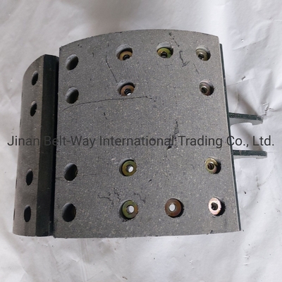 সিনোট্রুক HOWO ট্রাক ব্রেক জুতা Wg9761340104-3 সামনের অক্ষ ড্রাইভিং সিস্টেম অংশ সঙ্গে